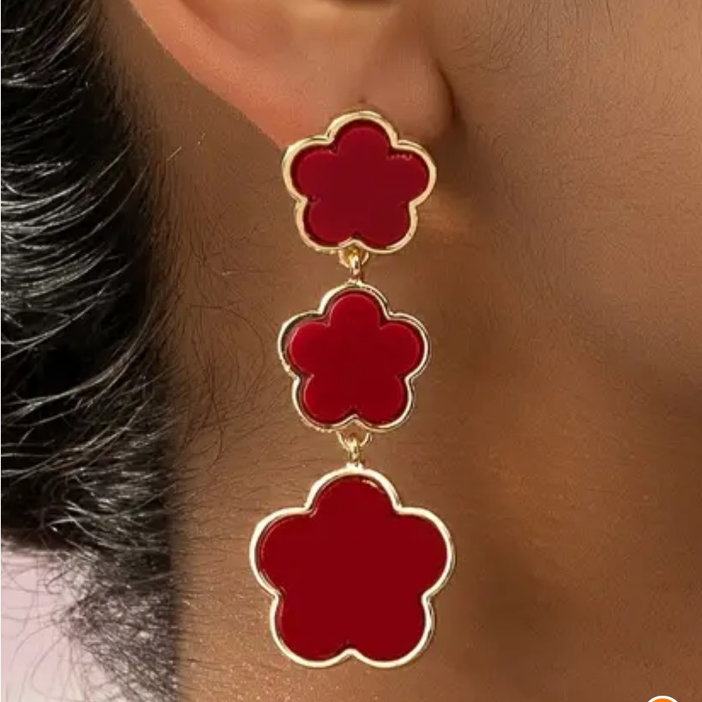 RED FLOWER DESIGN LONG DANGLE EARRINGS RETRO BOHEMIAN STYLE JEWELRY NEW - Picture 2 of 4